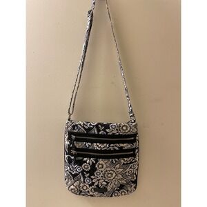 Vera‎ Bradley Crossbody Shoulder Bag Floral Quilted Triple Zip Travel Purse